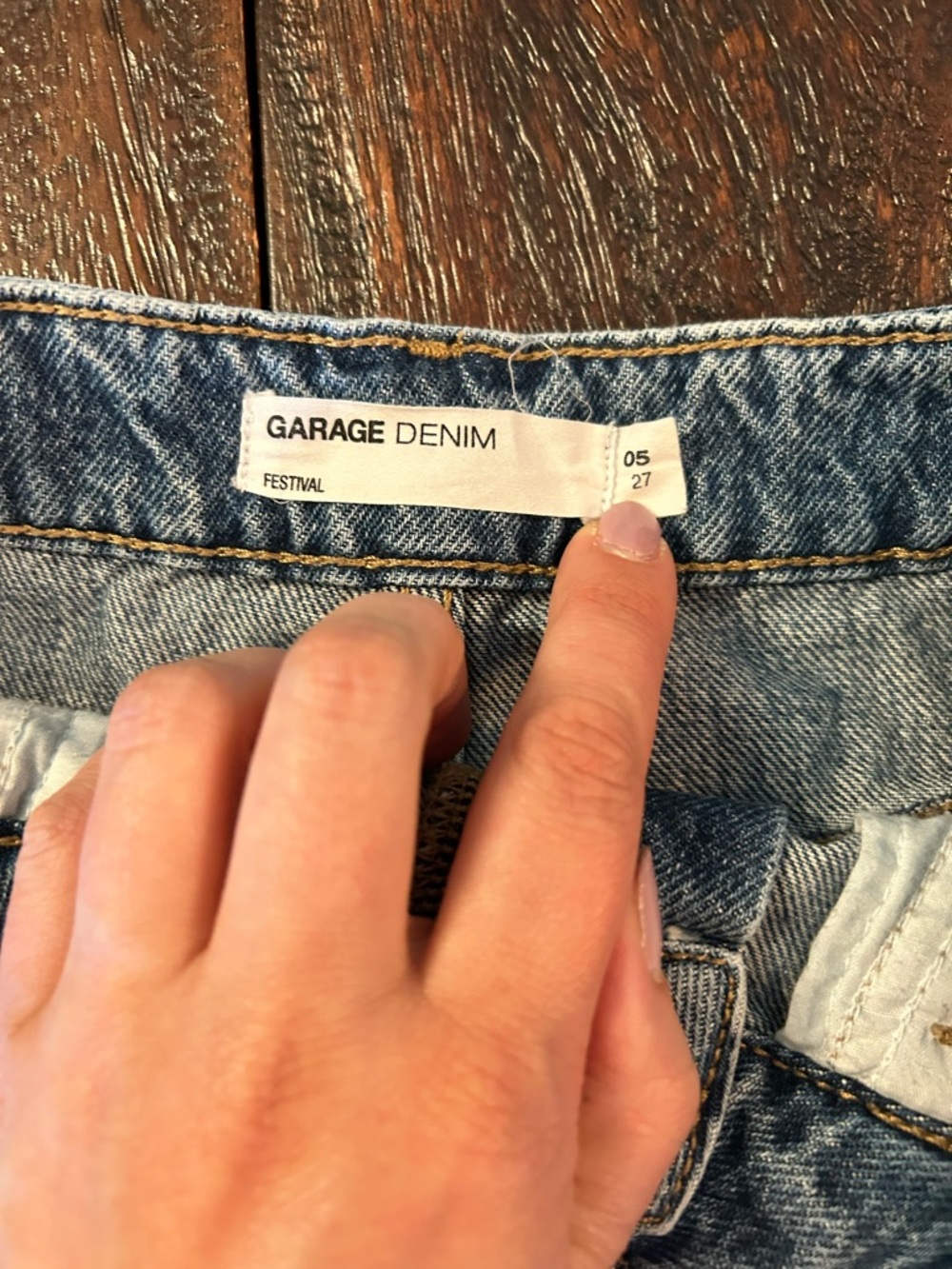 Garage Denim Festival High-Rise Distressed Denim Frayed Hem Jean Shorts - Picture 4 of 9